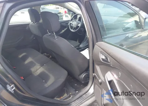 2016 Ford Focus S from USA, damaged, VIN 1FADP3E25GL367452